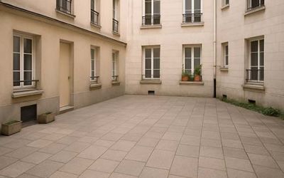 Intervention de nettoyage après un décès tragique dans une copropriété à Paris